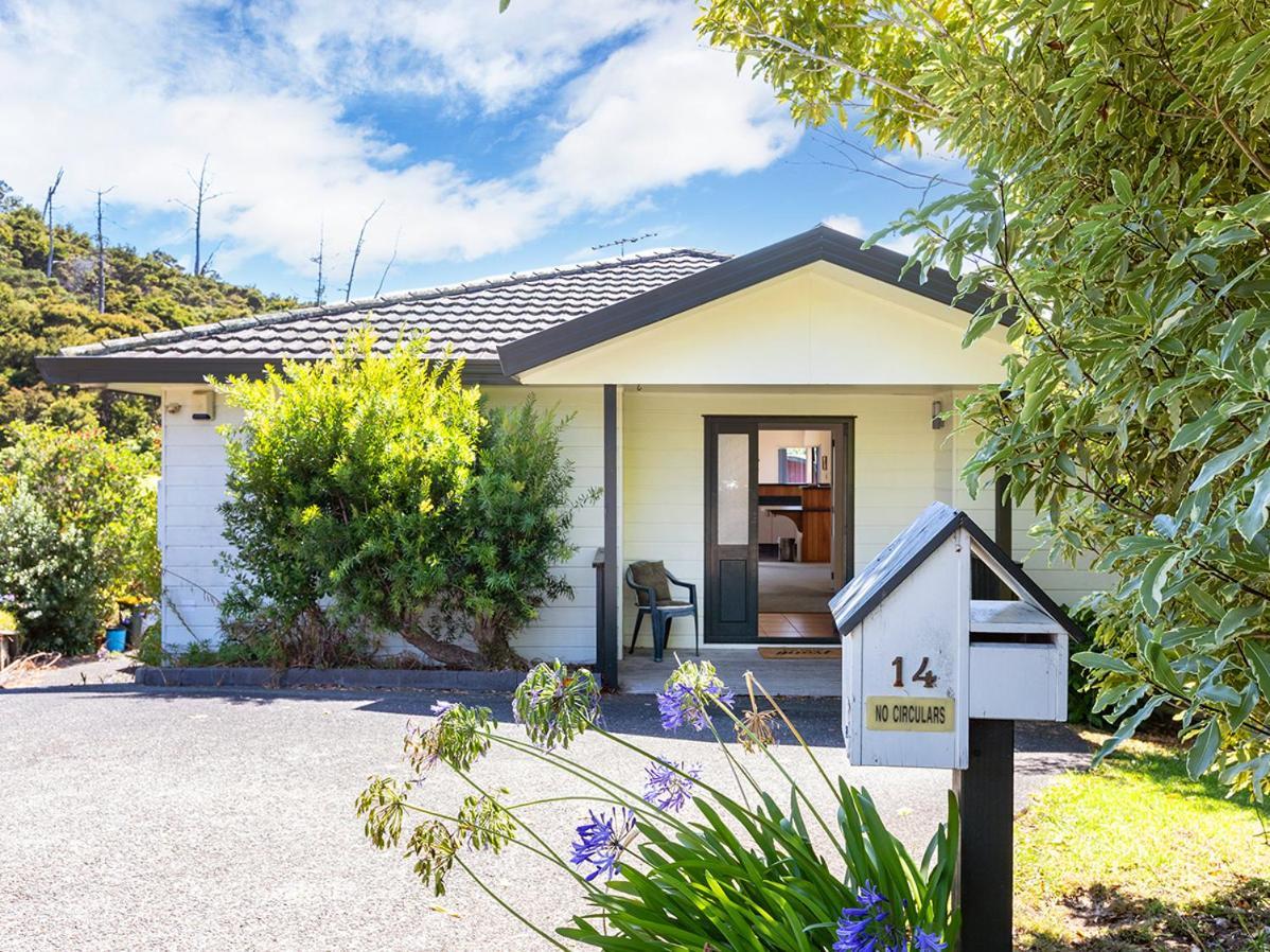 Kawau Vista - Snells Beach Holiday Home エクステリア 写真