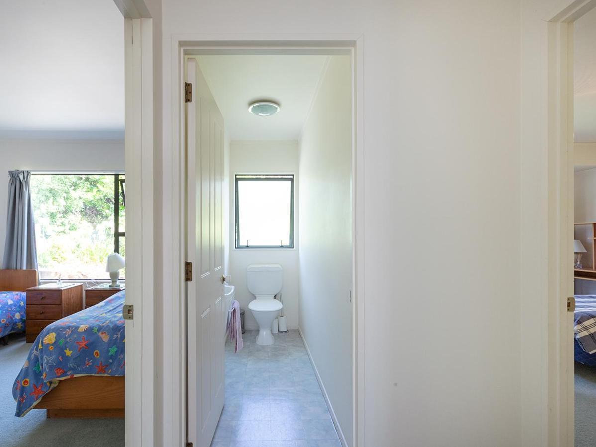 Kawau Vista - Snells Beach Holiday Home エクステリア 写真