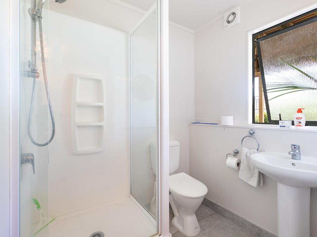 Kawau Vista - Snells Beach Holiday Home エクステリア 写真